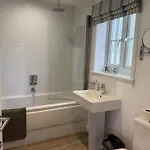 Bay Tree House - The Bay Filey, Sleeps 8, 2 Dogs Welcome * Filey