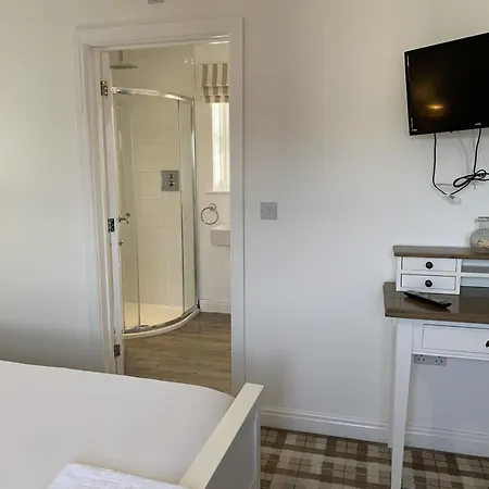 Bay Tree House - The Bay Filey, Sleeps 8, 2 Dogs Welcome Tatil Evi