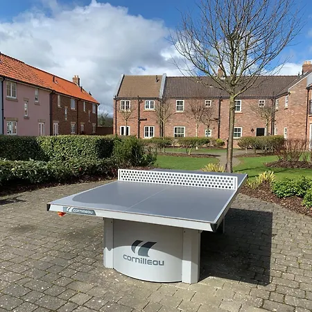 Semesterbostad Bay Tree House - The Bay Filey, Sleeps 8, 2 Dogs Welcome *