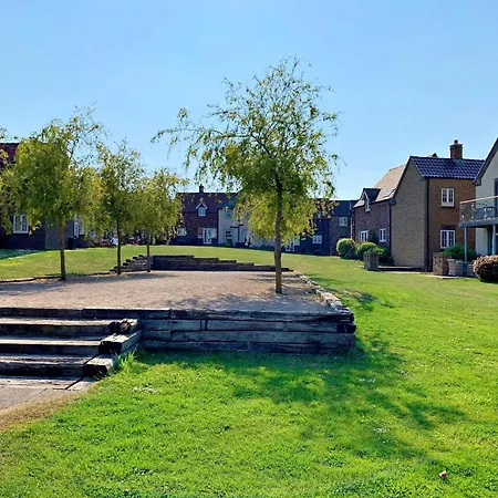 Bay Tree House - The Bay Filey, Sleeps 8, 2 Dogs Welcome Dom wakacyjny