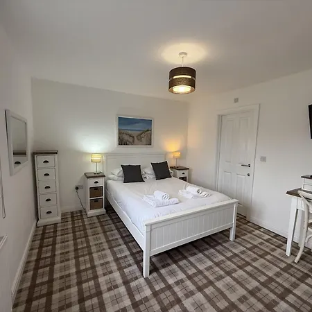 Bay Tree House - The Bay Filey, Sleeps 8, 2 Dogs Welcome Casa vacanze